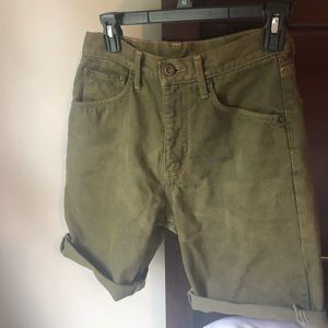 Highwaisted Green Demin Shorts